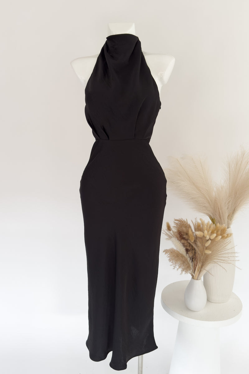 Nortia Maxi Dress - Black